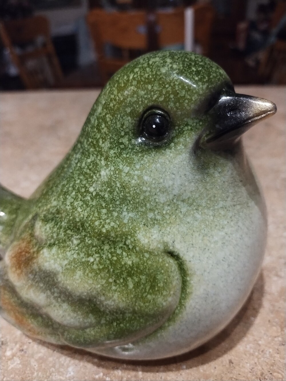 Cute Green Bird Figurine - Picture 4 of 6